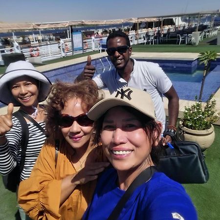 Five Star Nile Cruise From Aswan To Luxor Ξενοδοχείο Εξωτερικό φωτογραφία