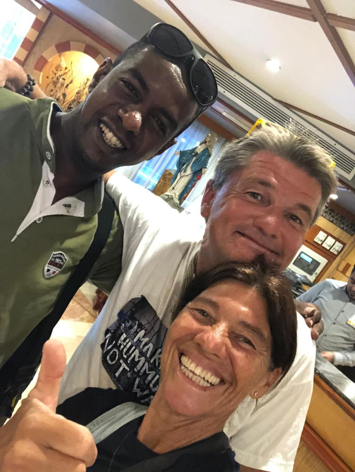 Five Star Nile Cruise From Aswan To Luxor Ξενοδοχείο Εξωτερικό φωτογραφία